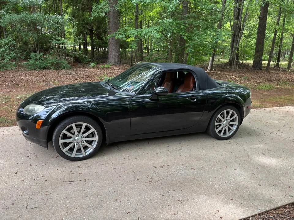 2007 Mazda NC MX-5 Miata - Image 6 of 6