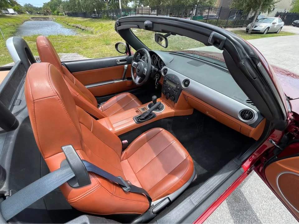 2007 Mazda NC MX-5 Miata - Image 10 of 16