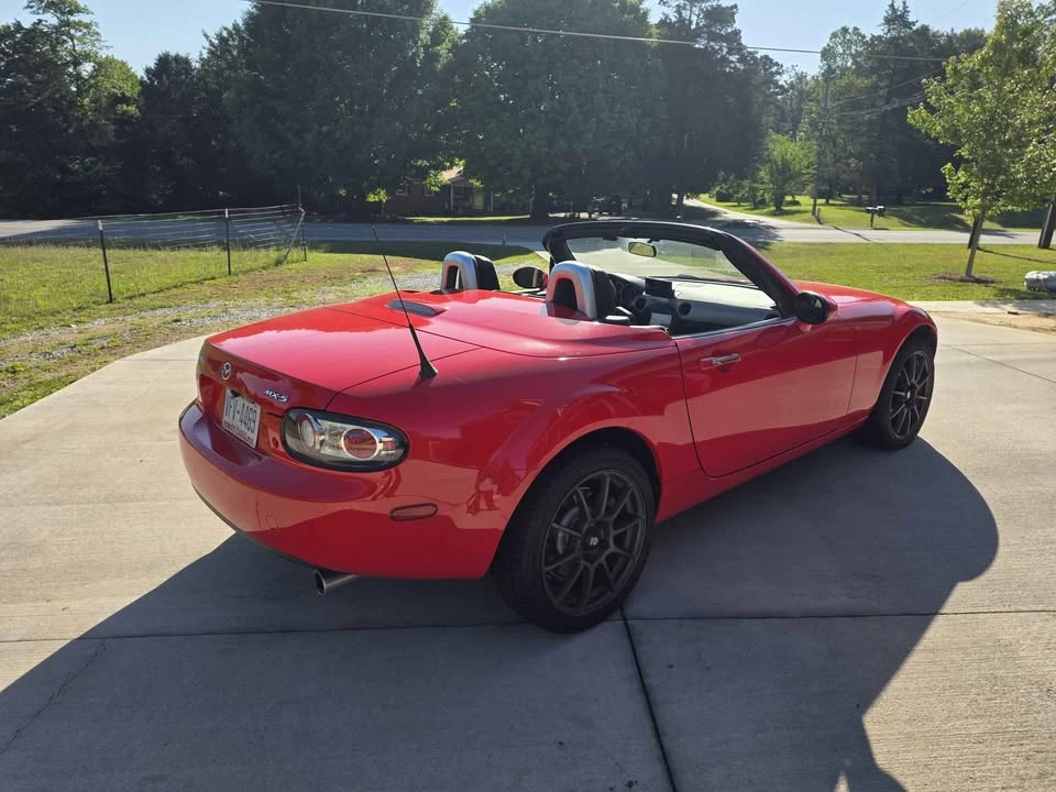 2007 Mazda NC MX-5 Miata - Image 5 of 18