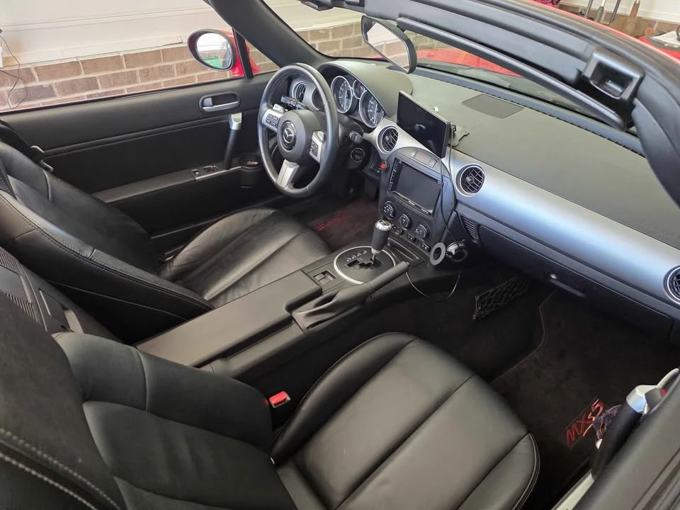2007 Mazda NC MX-5 Miata - Image 17 of 18
