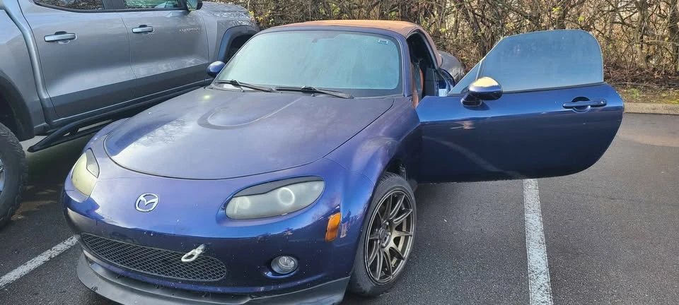 2007 Mazda NC MX-5 Miata - Image 5 of 10