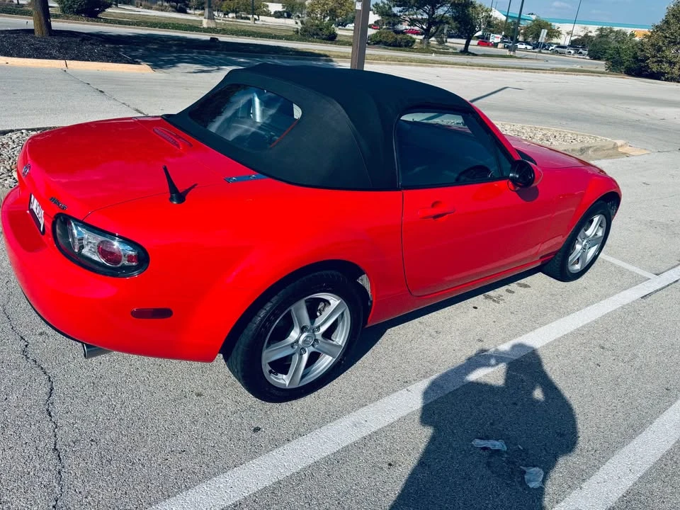 2007 Mazda NC MX-5 Miata - Image 2 of 11