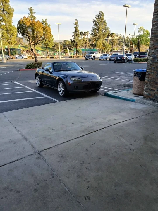 2007 Mazda NC MX-5 Miata - Image 4 of 10