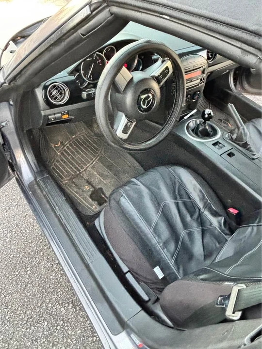 2007 Mazda NC MX-5 Miata - Image 6 of 8