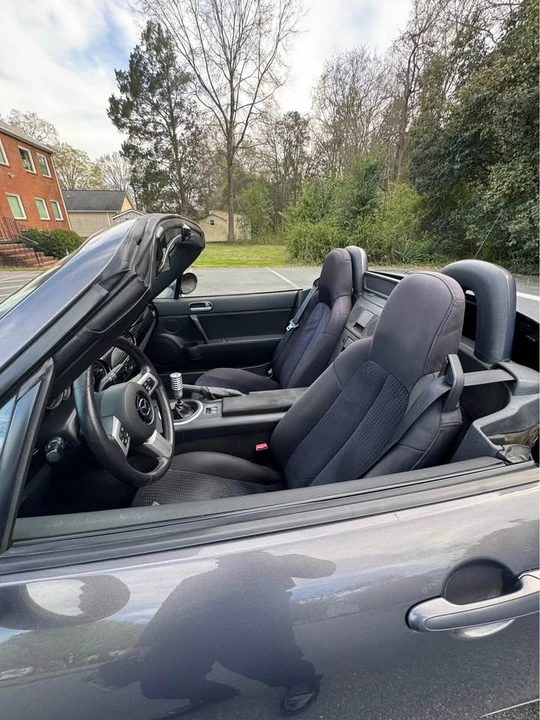 2007 Mazda NC MX-5 Miata - Image 8 of 17