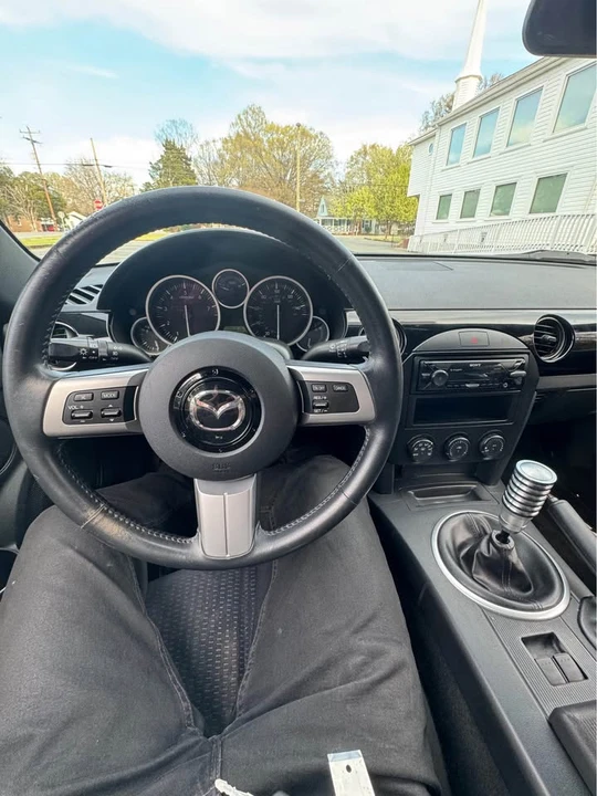 2007 Mazda NC MX-5 Miata - Image 9 of 17