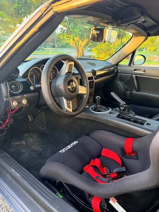2007 Mazda NC MX-5 Miata - Image 6 of 8