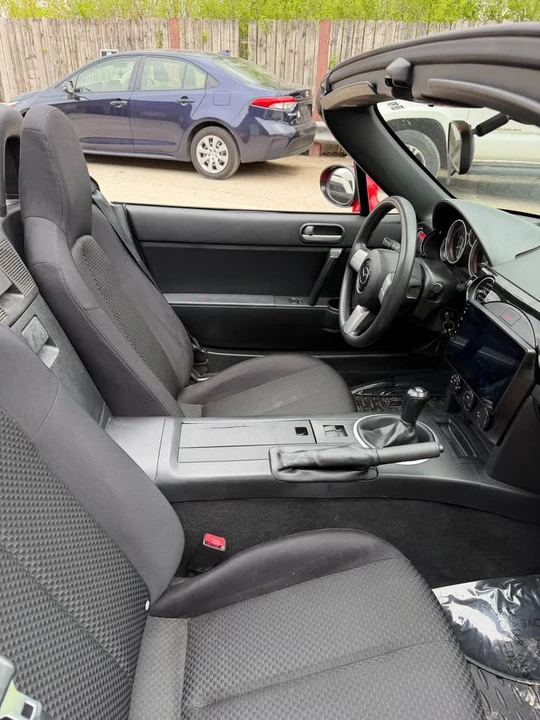 2007 Mazda NC MX-5 Miata - Image 11 of 13