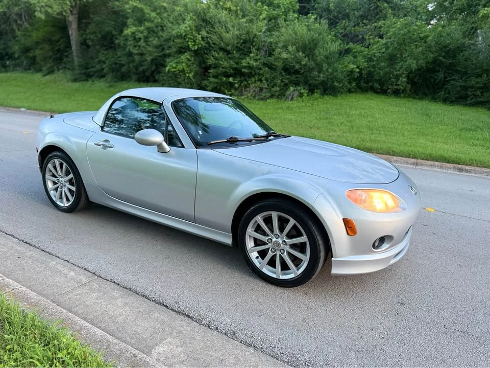 2007 Mazda NC MX-5 Miata - Image 11 of 12