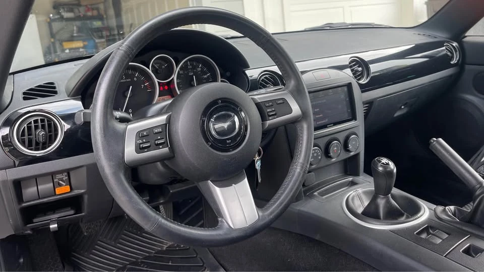2007 Mazda NC MX-5 Miata - Image 3 of 7