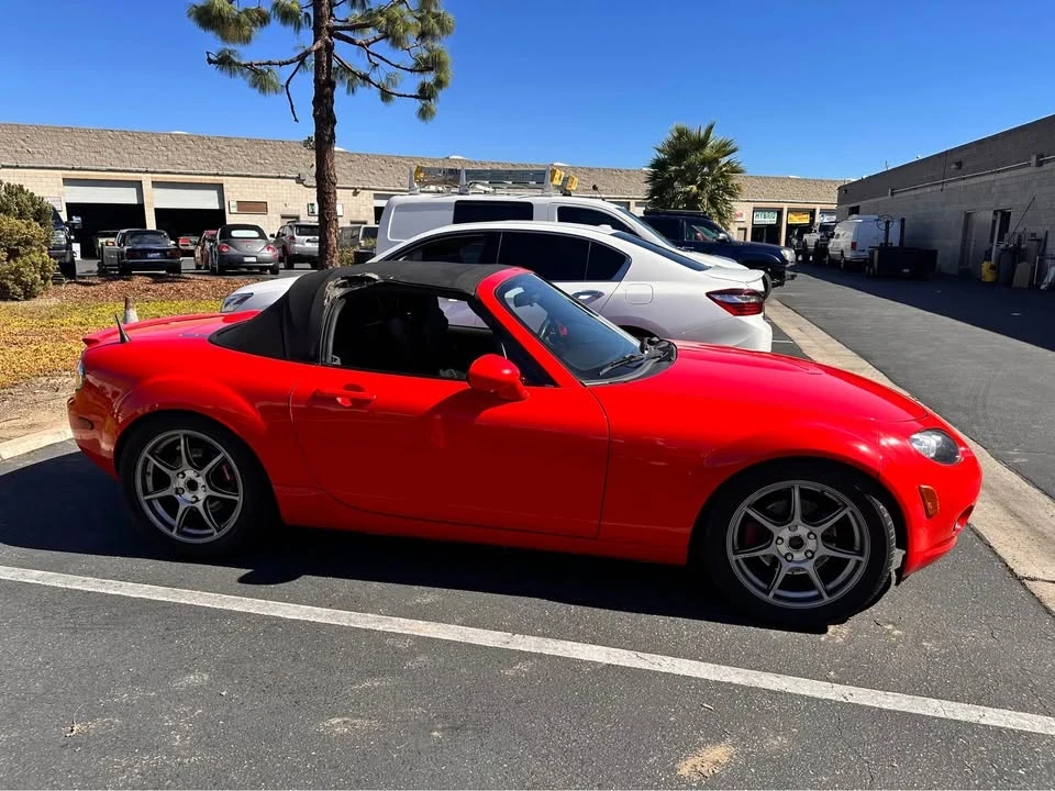2007 Mazda NC MX-5 Miata - Image 7 of 10