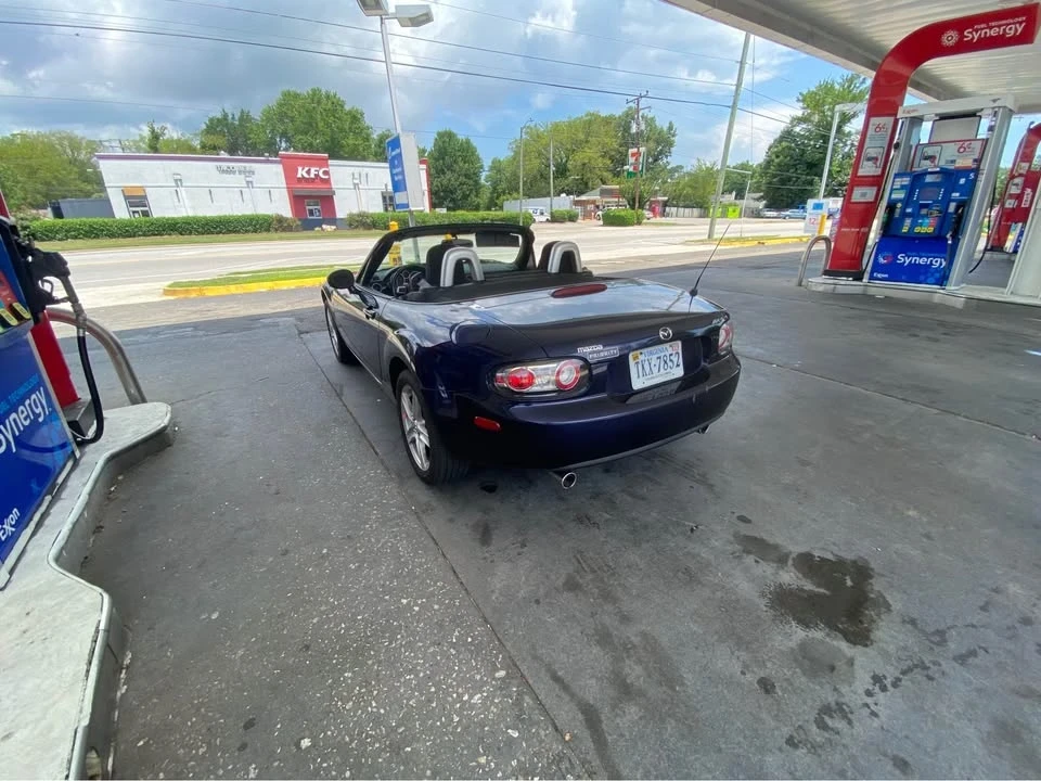 2007 Mazda NC MX-5 Miata - Image 2 of 9