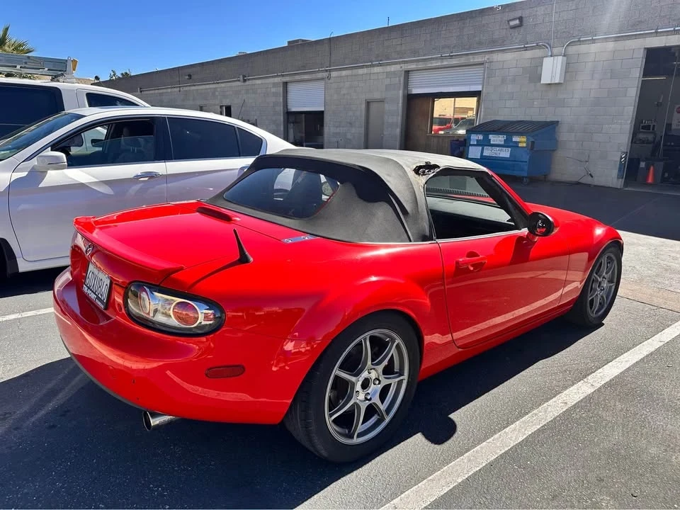 2007 Mazda NC MX-5 Miata - Image 9 of 10