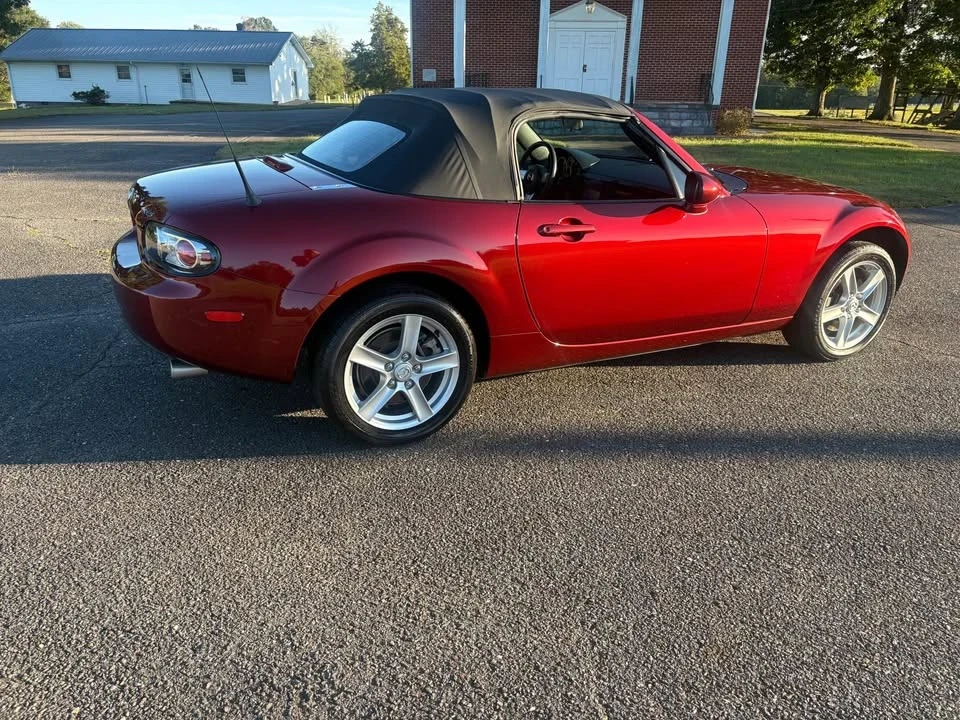 2007 Mazda NC MX-5 Miata - Image 6 of 19