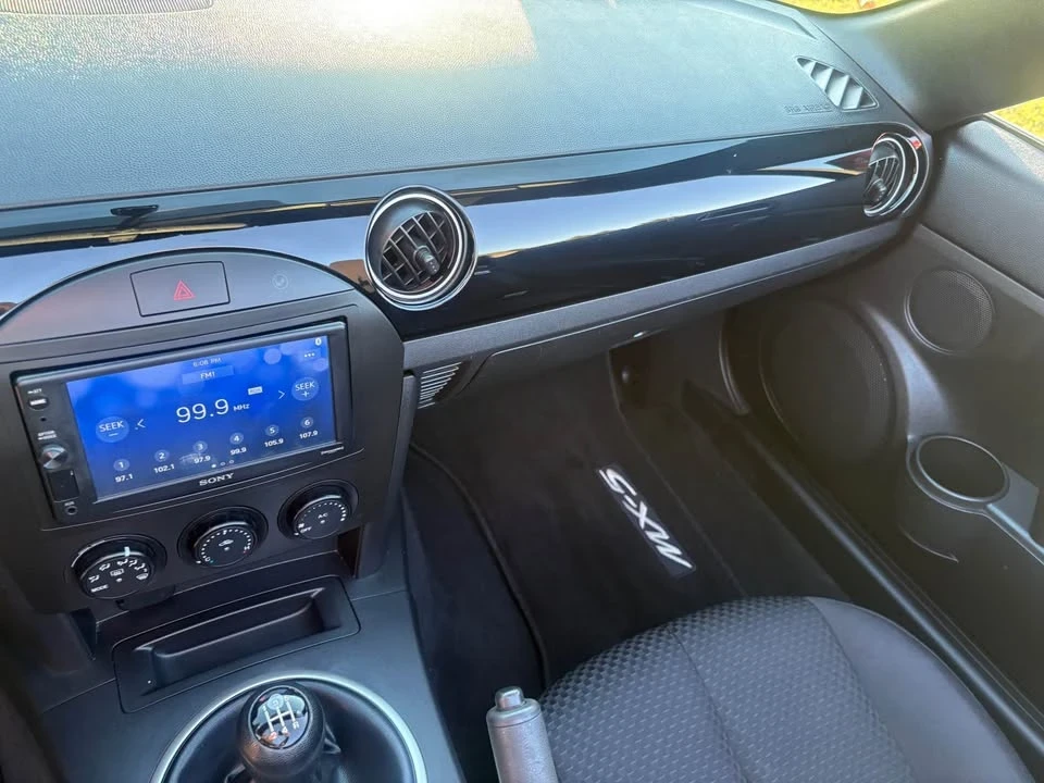 2007 Mazda NC MX-5 Miata - Image 17 of 19