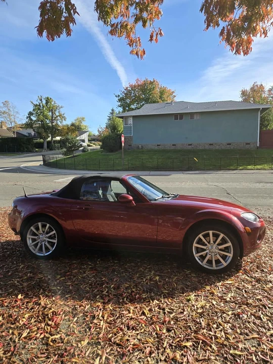 2007 Mazda NC MX-5 Miata - Image 4 of 14