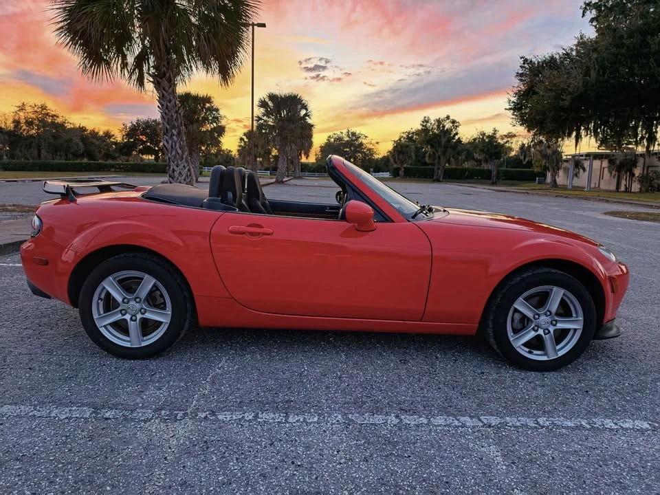 2007 Mazda NC MX-5 Miata - Image 11 of 15