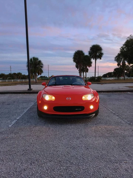 2007 Mazda NC MX-5 Miata - Image 10 of 15