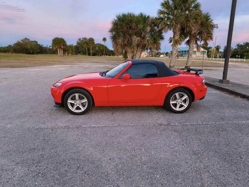 2007 Mazda NC MX-5 Miata - Image 7 of 15