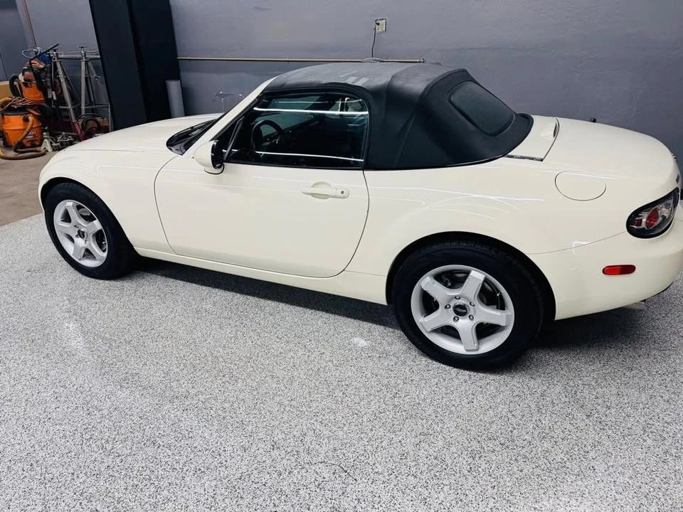 2007 Mazda NC MX-5 Miata - Image 3 of 7