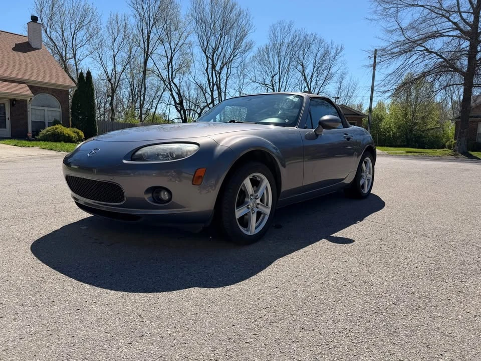 2007 Mazda NC MX-5 Miata - Image 11 of 12