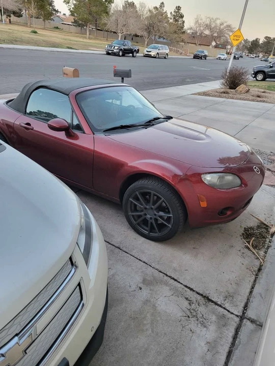 2007 Mazda NC MX-5 Miata - Image 4 of 4