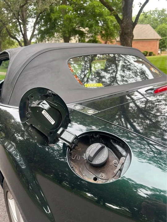 2007 Mazda NC MX-5 Miata - Image 13 of 14