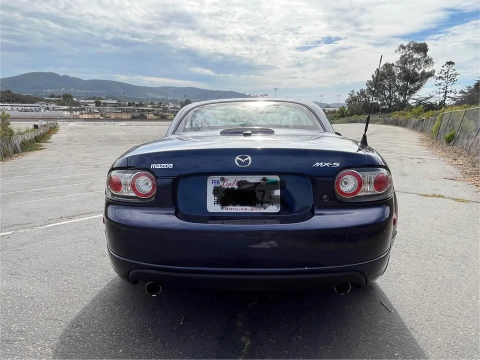 2007 Mazda NC MX-5 Miata - Image 19 of 20