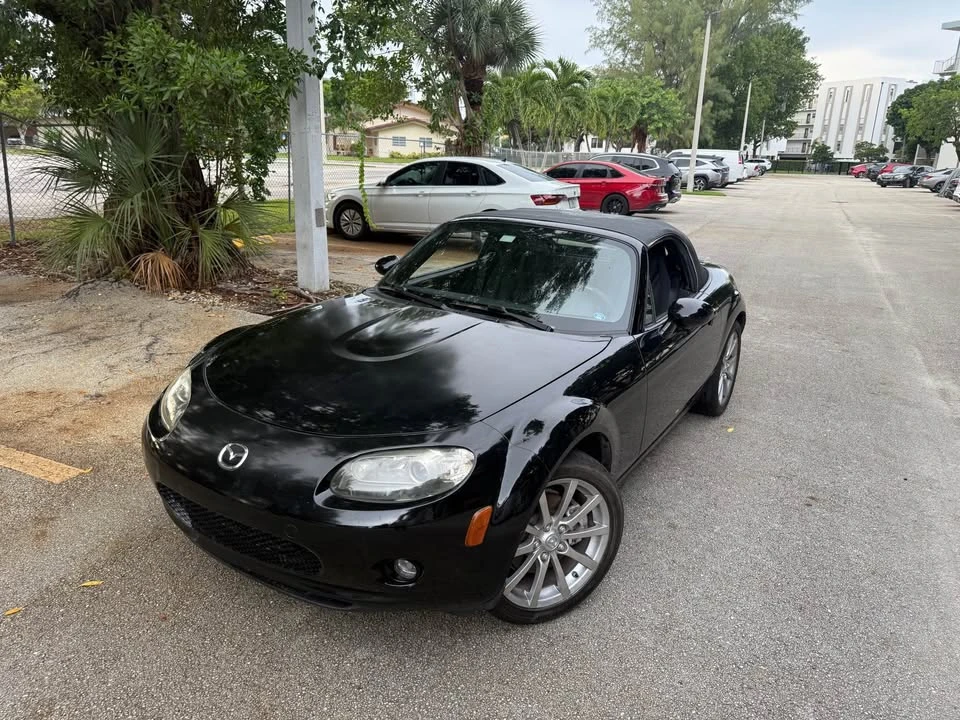 2007 Mazda NC MX-5 Miata - Image 2 of 18
