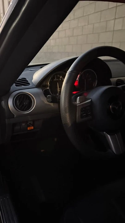 2007 Mazda NC MX-5 Miata - Image 5 of 20
