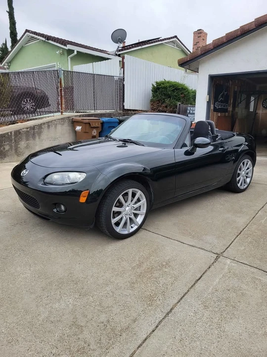2007 Mazda NC MX-5 Miata - Image 2 of 10