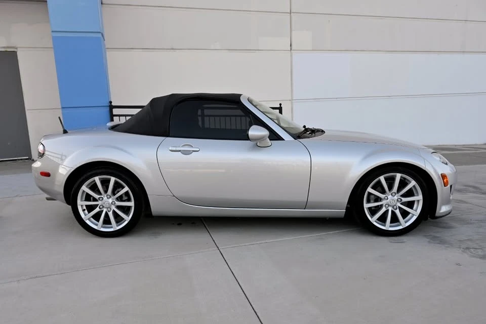 2007 Mazda NC MX-5 Miata - Image 11 of 19