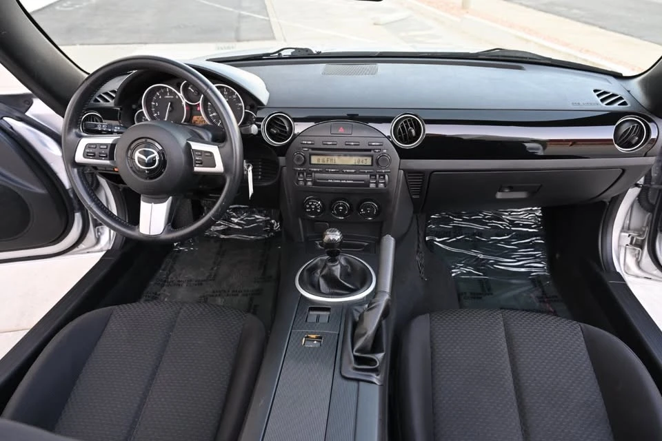 2007 Mazda NC MX-5 Miata - Image 17 of 19