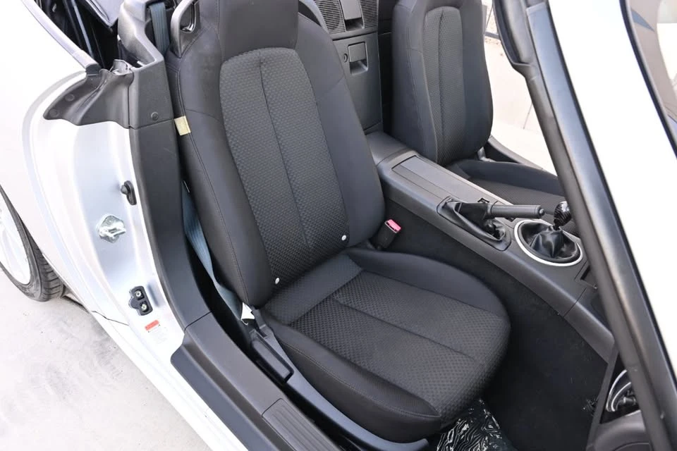 2007 Mazda NC MX-5 Miata - Image 19 of 19