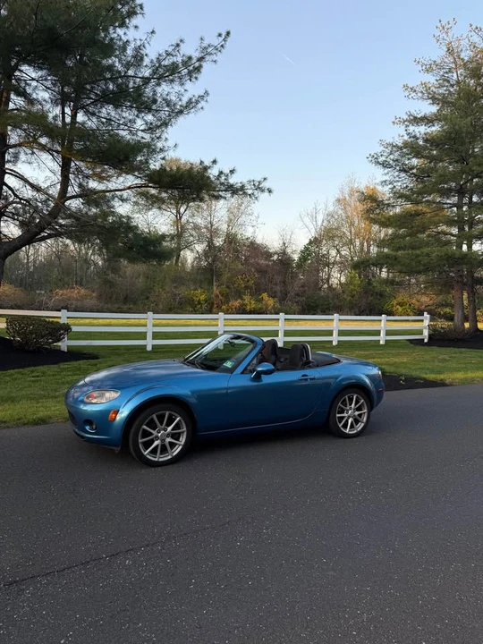 2007 Mazda NC MX-5 Miata - Image 6 of 8