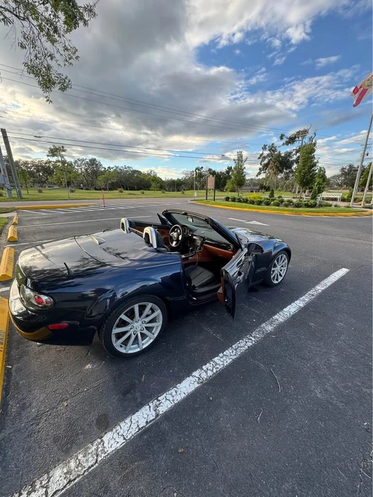 2007 Mazda NC MX-5 Miata - Image 6 of 18