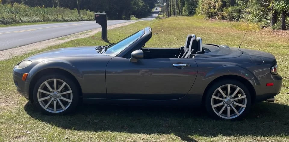 2007 Mazda NC MX-5 Miata - Image 2 of 17