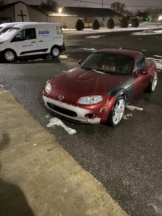 2007 Mazda NC MX-5 Miata - Image 8 of 9