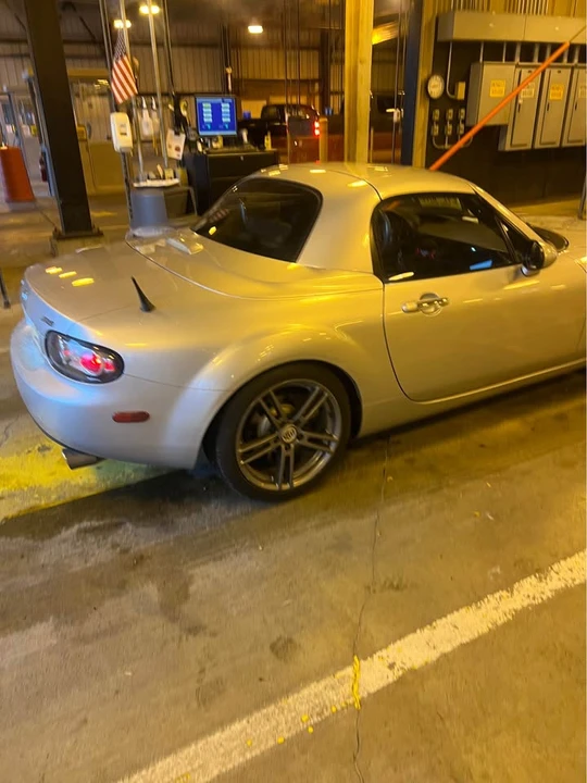 2007 Mazda NC MX-5 Miata - Image 2 of 2