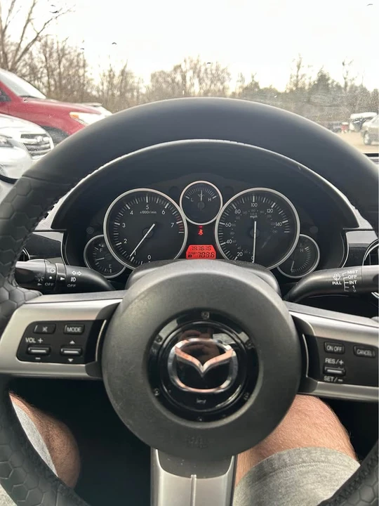 2007 Mazda NC MX-5 Miata - Image 5 of 6