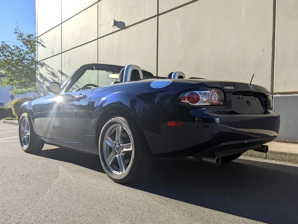 2007 Mazda NC MX-5 Miata - Image 12 of 13