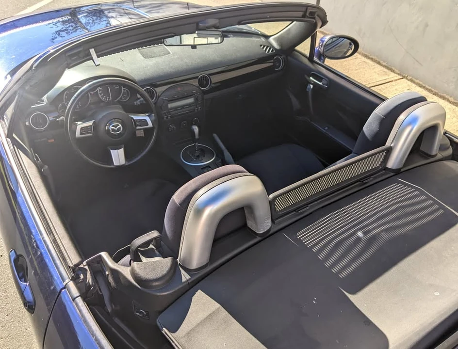 2007 Mazda NC MX-5 Miata - Image 9 of 12
