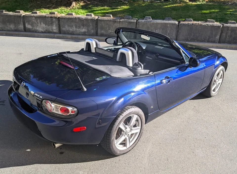 2007 Mazda NC MX-5 Miata - Image 6 of 12