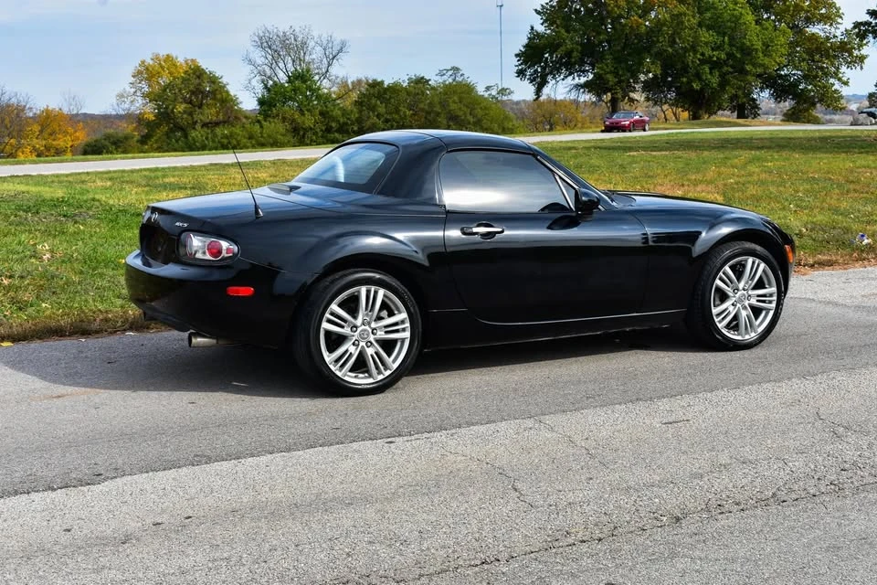 2007 Mazda NC MX-5 Miata - Image 2 of 20