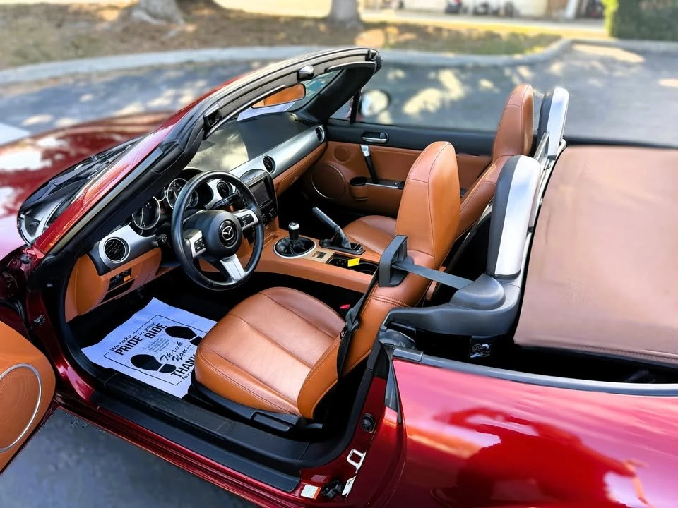 2007 Mazda NC MX-5 Miata - Image 17 of 18