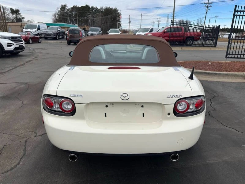 2007 Mazda NC MX-5 Miata - Image 6 of 20