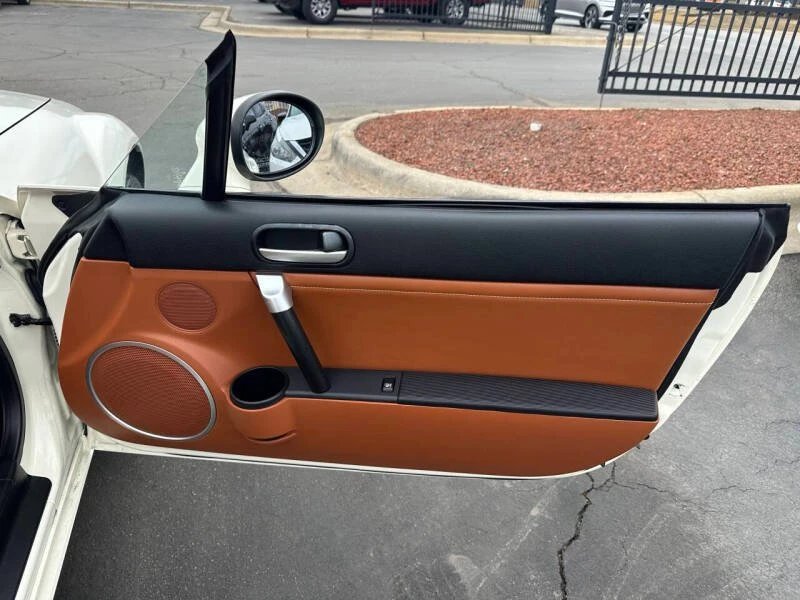 2007 Mazda NC MX-5 Miata - Image 14 of 20