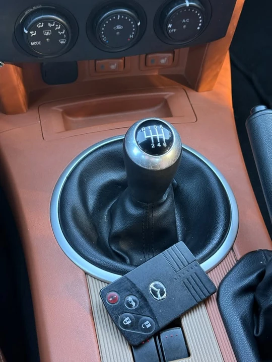 2007 Mazda NC MX-5 Miata - Image 13 of 19