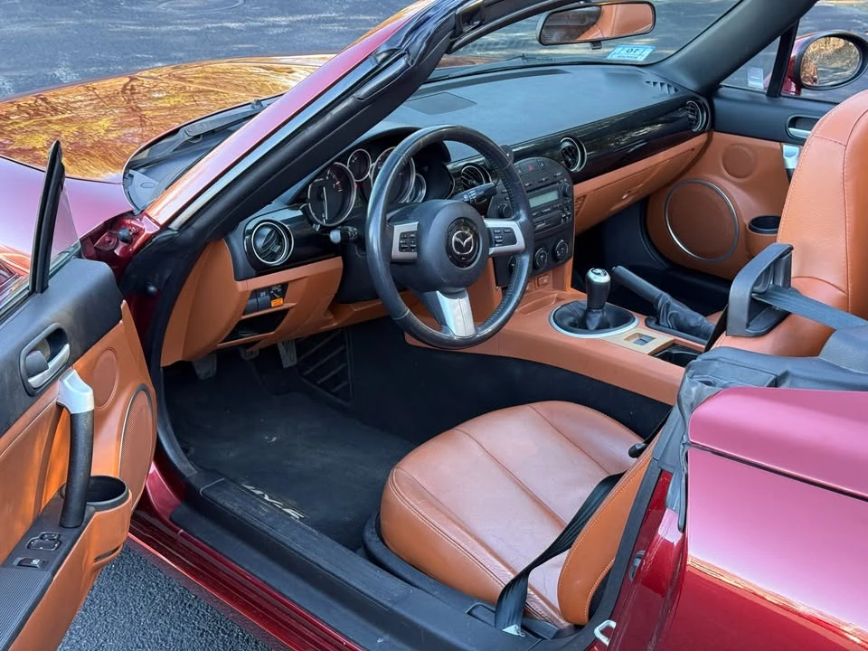 2007 Mazda NC MX-5 Miata - Image 2 of 19