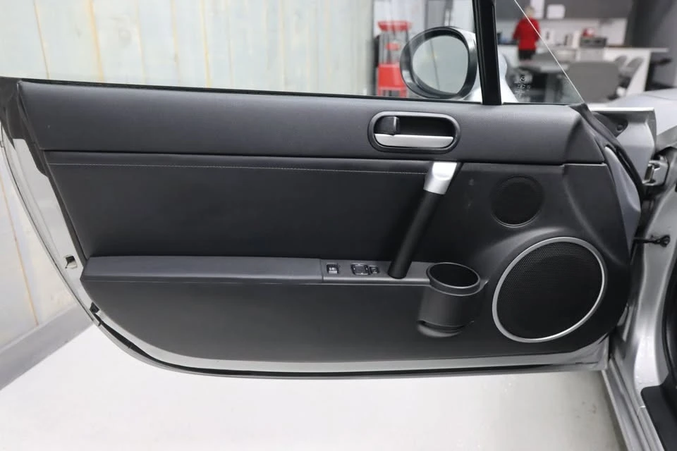 2007 Mazda NC MX-5 Miata - Image 10 of 11